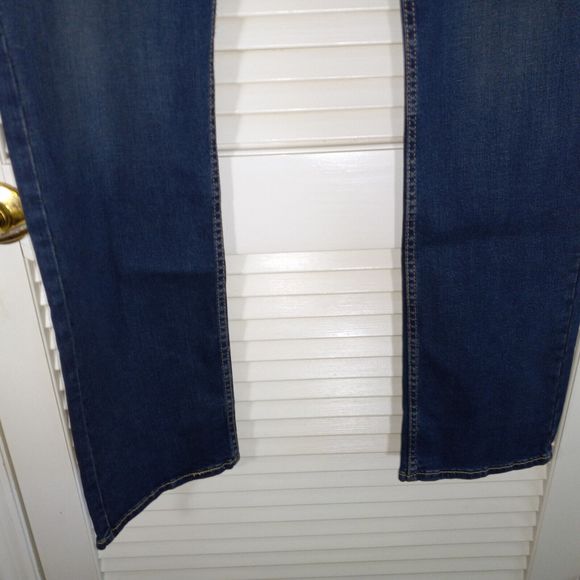 Signature Levi Strauss Jeans S51 Straight Size 36X34 (Actual 36X33.5") Dark Wash - Picture 4 of 15